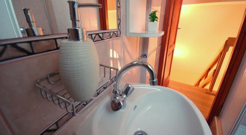 Hellasz Apartman Gyula Habitación foto